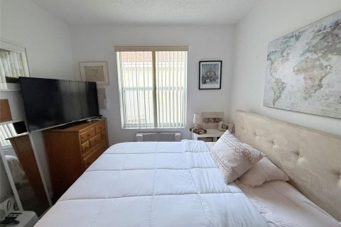 Villa ou maison à louer à Davie, Floride: 3 chambres, 150.32 m2 № 2147164 - photo 8