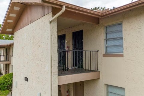 Condo in Orlando, Florida, 1 bedroom  № 1815156 - photo 1