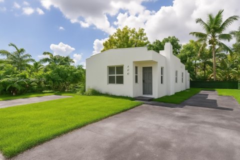 Propiedad comercial en venta en Miami, Florida, 162.58 m2 № 1714108 - foto 14