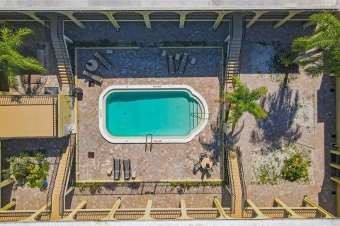 Condo in Tampa, Florida, 2 bedrooms  № 1888538 - photo 25