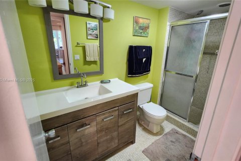 Condominio en venta en Deerfield Beach, Florida, 2 dormitorios, 92.9 m2 № 1888286 - foto 17