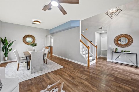 Casa en venta en Land O' Lakes, Florida, 6 dormitorios, 278.52 m2 № 2434865 - foto 17