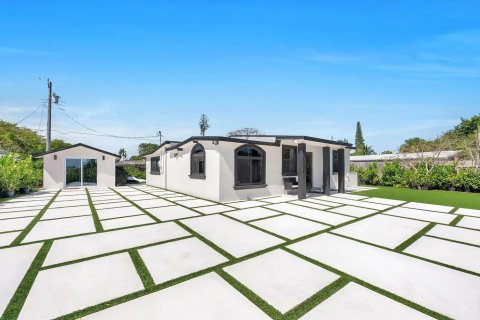 Casa en Pompano Beach, Florida 3 dormitorios, 113.81 m2 № 2251004