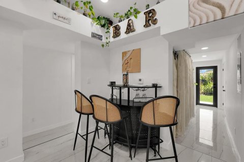 Casa en alquiler en Pompano Beach, Florida, 3 dormitorios, 113.81 m2 № 2251004 - foto 4