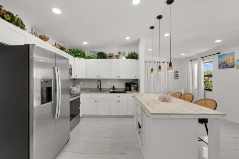 Casa en alquiler en Pompano Beach, Florida, 3 dormitorios, 113.81 m2 № 2251004 - foto 19