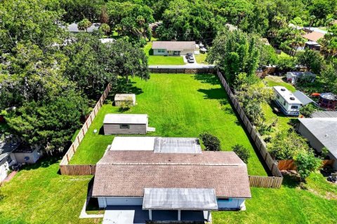House in Edgewater, Florida 2 bedrooms, 91.97 sq.m. № 2349191 - photo 2