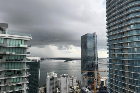 Condo in Miami, Florida, 2 bedrooms № 2391235 - photo 12