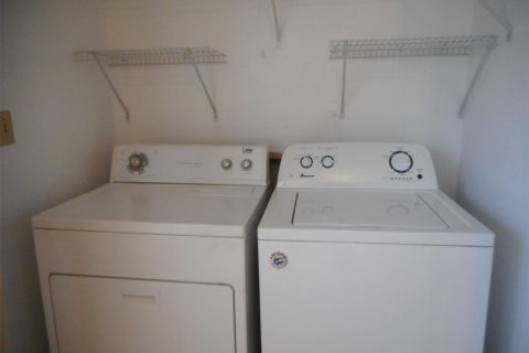 Condominio en alquiler en Davie, Florida, 1 dormitorio, 52.49 m2 № 1179643 - foto 1