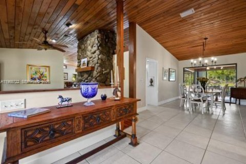 Villa ou maison à vendre à Loxahatchee Groves, Floride: 3 chambres, 235.23 m2 № 2027435 - photo 15