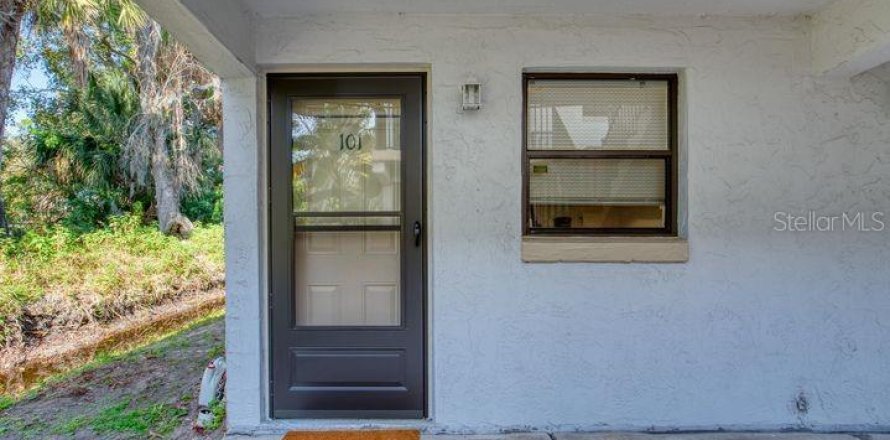 Condo in Daytona Beach, Florida, 2 bedrooms № 2105604