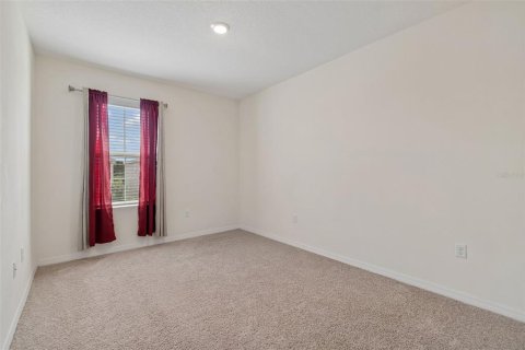 House in Wimauma, Florida 4 bedrooms, 216.28 sq.m. № 2277475 - photo 23
