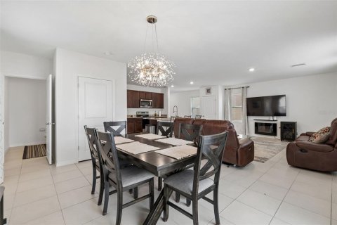 House in Wimauma, Florida 4 bedrooms, 216.28 sq.m. № 2277475 - photo 19