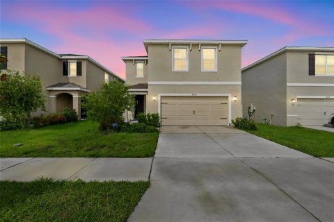 House in Wimauma, Florida 4 bedrooms, 216.28 sq.m. № 2277475