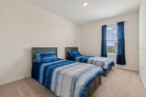 House in Wimauma, Florida 4 bedrooms, 216.28 sq.m. № 2277475 - photo 25