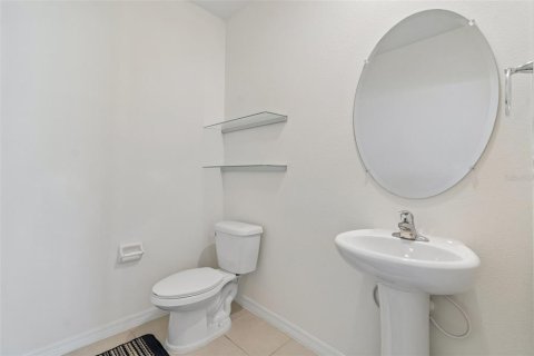 House in Wimauma, Florida 4 bedrooms, 216.28 sq.m. № 2277475 - photo 20