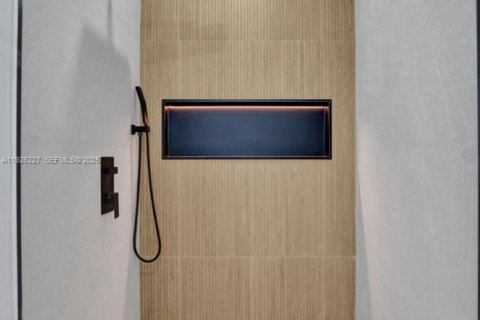 Casa en venta en Pembroke Pines, Florida, 3 dormitorios, 125.6 m2 № 1986371 - foto 30