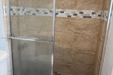 Appartement à louer à Miami, Floride: 1 chambre, 243.22 m2 № 2017362 - photo 10