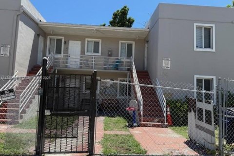 Appartement à Miami, Floride 1 chambre, 243.22 m2 № 2017362