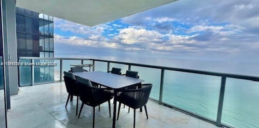 Condo à Sunny Isles Beach, Floride, 1 chambre № 1855263