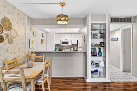 Copropriété à vendre à Clearwater, Floride: 5 pièces, 52.49 m2 № 1878106 - photo 6