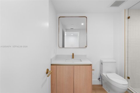 Condo in Miami, Florida  № 2180120 - photo 19