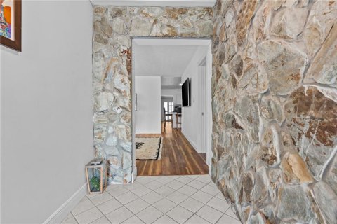 Casa en venta en Brandon, Florida, 3 dormitorios, 213.12 m2 № 1838390 - foto 4