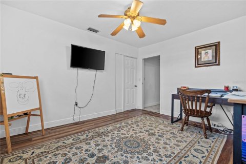 Casa en venta en Brandon, Florida, 3 dormitorios, 213.12 m2 № 1838390 - foto 18