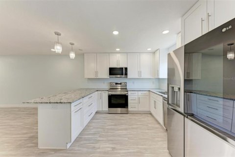 Casa en venta en Bradenton, Florida, 1 dormitorio, 67.26 m2 № 1535470 - foto 12
