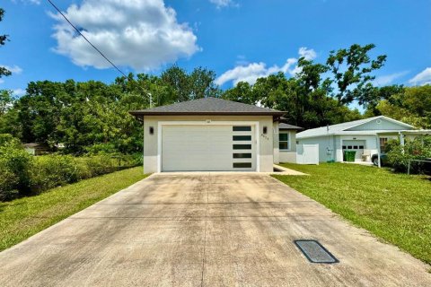 Villa ou maison à Tampa, Floride 3 chambres, 140.47 m2 № 2106999