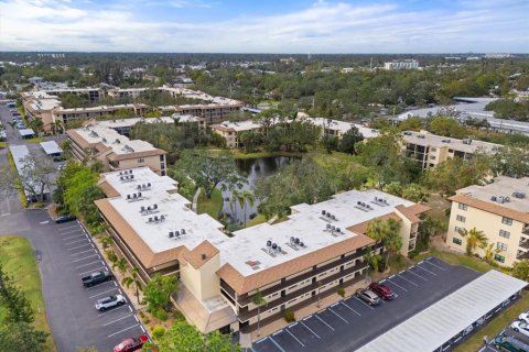 Condo in Bradenton, Florida, 2 bedrooms  № 1543000 - photo 23