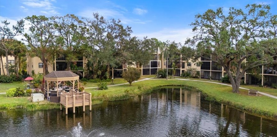 Condo in Bradenton, Florida, 2 bedrooms  № 1543000