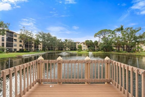 Condo in Bradenton, Florida, 2 bedrooms  № 1543000 - photo 26