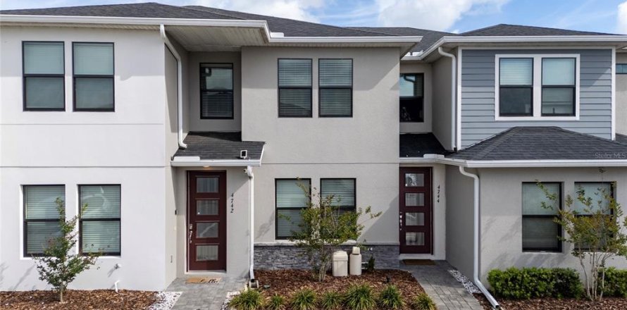 Touwnhouse à Kissimmee, Floride 3 chambres, 147.81 m2 № 2111891