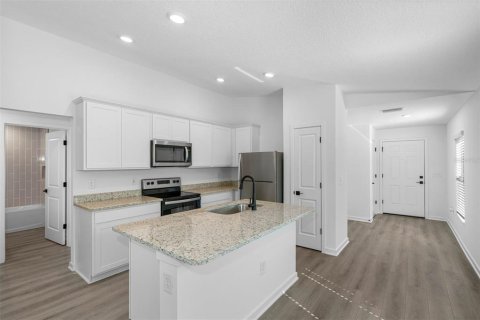 Casa en venta en Brooksville, Florida, 3 dormitorios, 117.8 m2 № 1628474 - foto 3