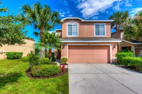 House in Bradenton, Florida 4 bedrooms, 203.92 sq.m. № 2373248