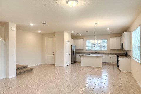 Touwnhouse à louer à Windermere, Floride: 3 chambres, 194.44 m2 № 2408360 - photo 10