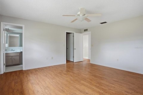 Casa en venta en Spring Hill, Florida, 2 dormitorios, 138.05 m2 № 2363227 - foto 25