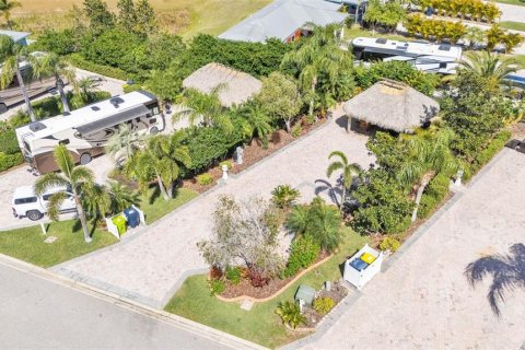 Land in Polk City, Florida № 1754607 - photo 1