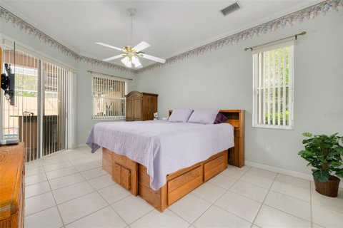 Villa ou maison à vendre à Palm Harbor, Floride: 4 chambres, 210.42 m2 № 2400945 - photo 26