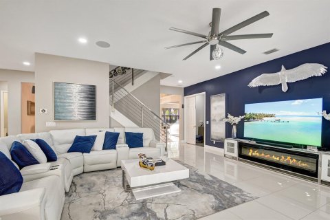 House in West Palm Beach, Florida 5 bedrooms, 362.5 sq.m. № 2190811