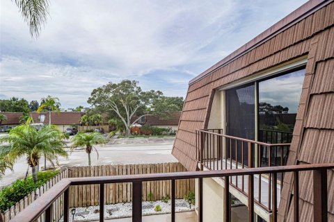 Townhouse in Vero Beach, Florida 2 bedrooms, 105.91 sq.m. № 2376880 - photo 19