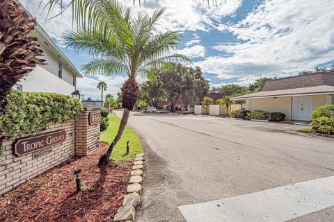 Townhouse in Vero Beach, Florida 2 bedrooms, 105.91 sq.m. № 2376880 - photo 7