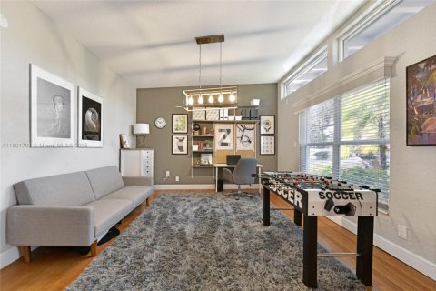 Villa ou maison à louer à Fort Lauderdale, Floride: 3 chambres, 254.09 m2 № 1946499 - photo 11