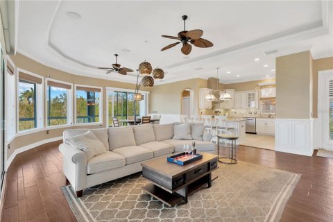 Villa ou maison à vendre à Tarpon Springs, Floride: 4 chambres, 254.46 m2 № 2111506 - photo 12