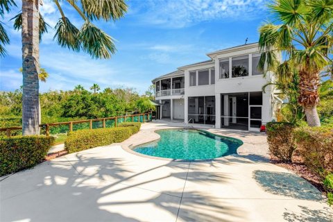 Villa ou maison à vendre à Tarpon Springs, Floride: 4 chambres, 254.46 m2 № 2111506 - photo 4