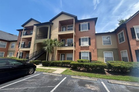 Condo in Orlando, Florida, 1 bedroom  № 1837977 - photo 1