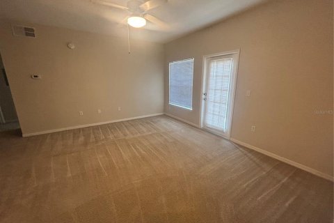 Condo in Orlando, Florida, 1 bedroom  № 1837977 - photo 4