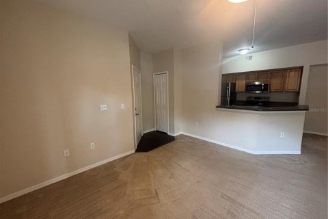 Condo in Orlando, Florida, 1 bedroom  № 1837977 - photo 6