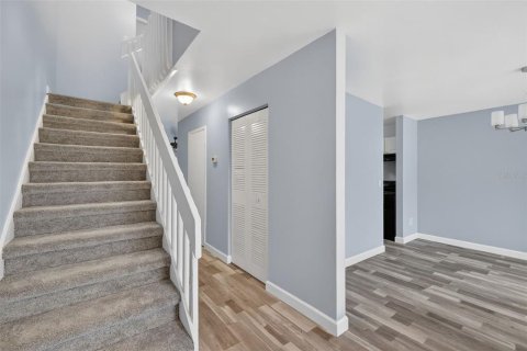 Купить таунхаус в Орландо, Флорида 9 комнат, 130.53м2, № 2099705 - фото 2