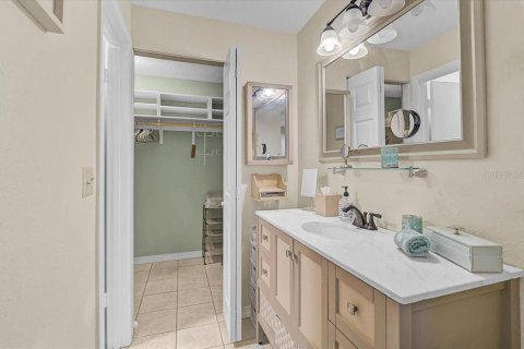 Copropriété à louer à Rotonda, Floride: 2 chambres, 114.08 m2 № 2096255 - photo 11